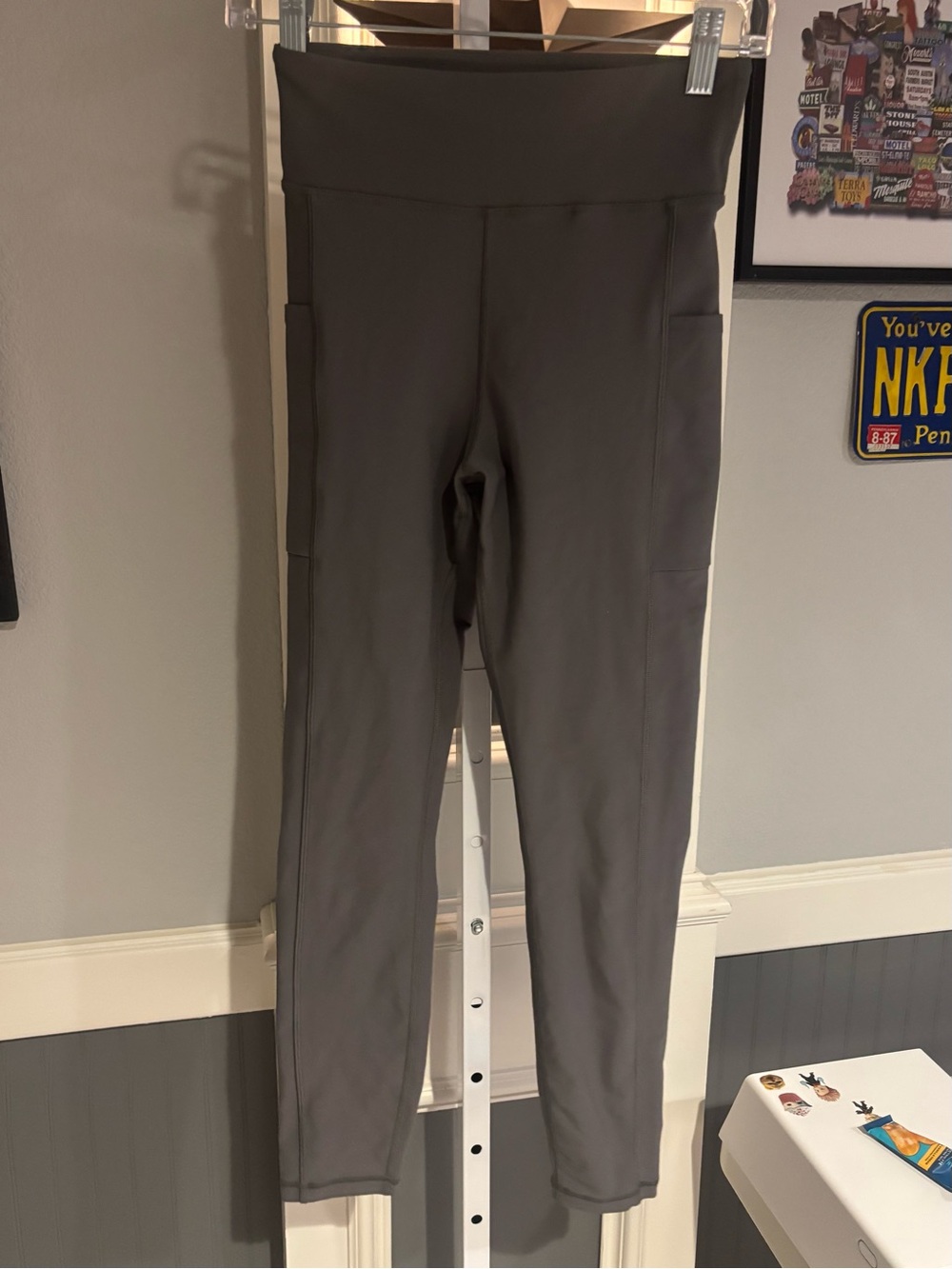 Johnny Was Calme Leggings – Gray – Size Small – 7/8 Length